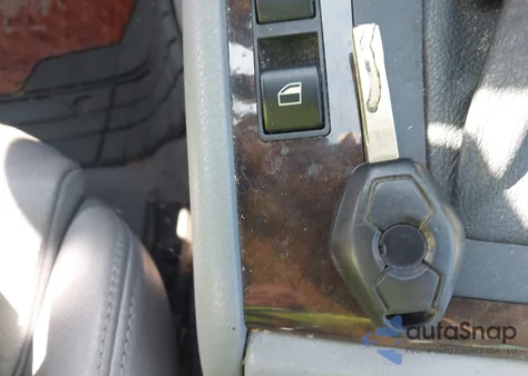 2003 BMW 330Ci z USA, uszkodzony, nr VIN WBABS53473JU99065